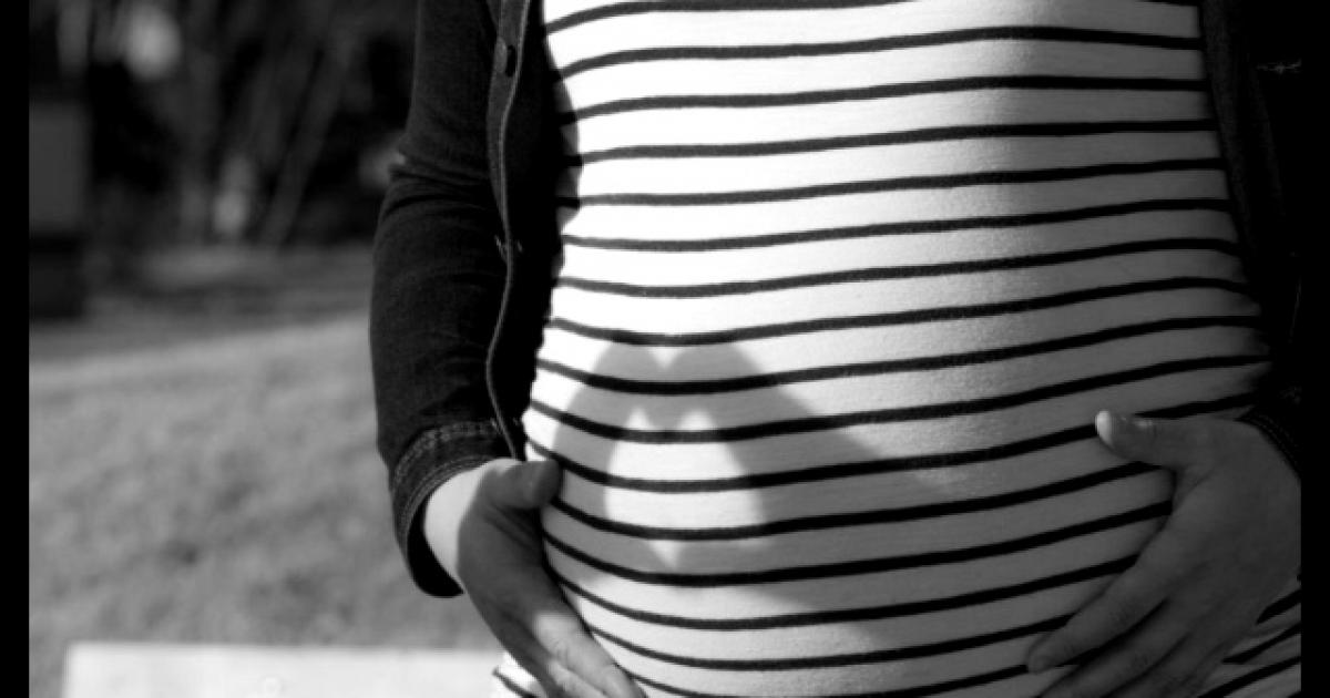Petits deuils à faire quand c’est ta blonde qui porte le bébé