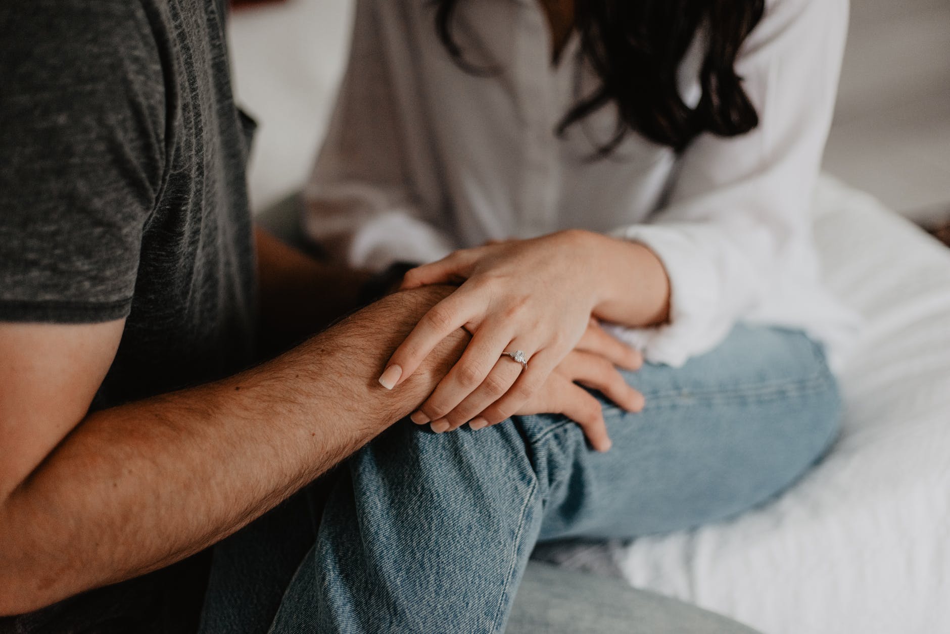 Sexe après l’accouchement : quand refaire l’amour prend plus d’un an.