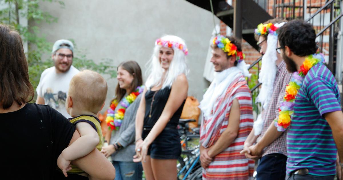 Petite fête païenne ou l’anti-baptême.