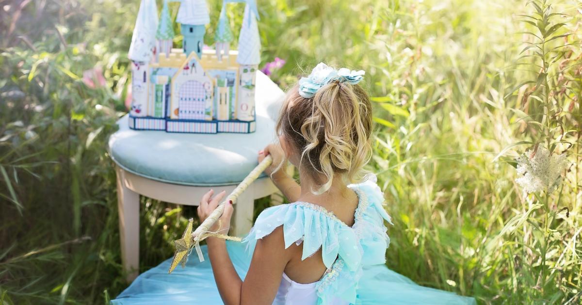 Une princesse ne remplace pas une poupée de porcelaine.