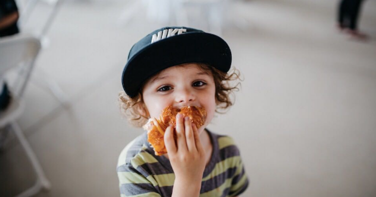Mon enfant veut juste jamais dormir. On se part-tu un club?