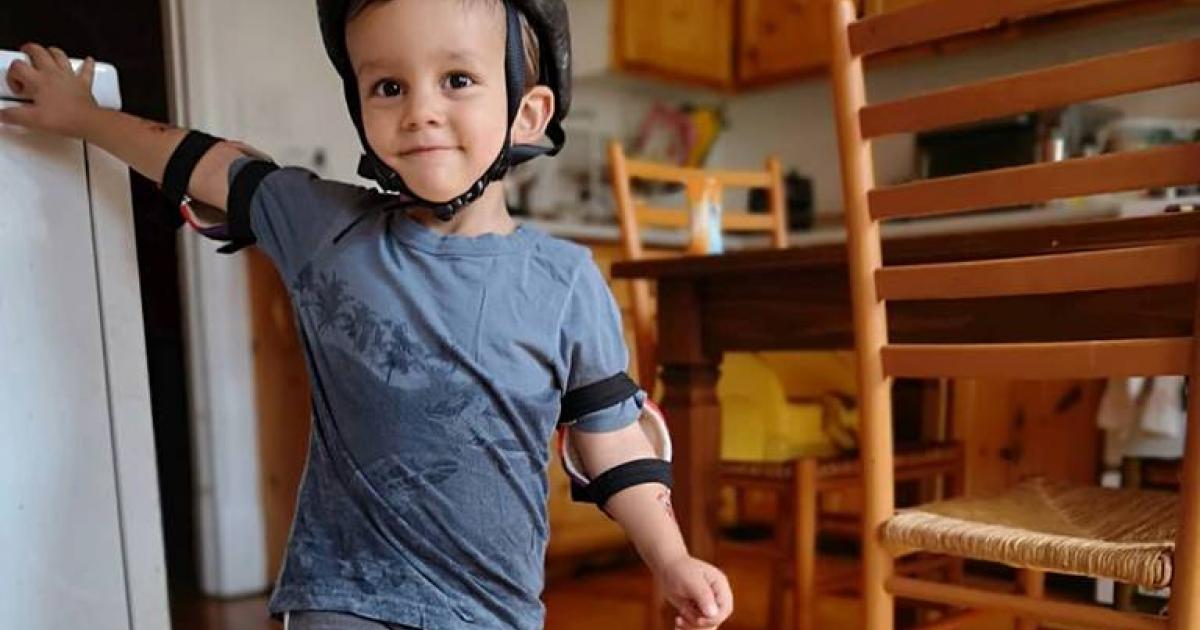 Mon fils de 3 ans est sportif et téméraire