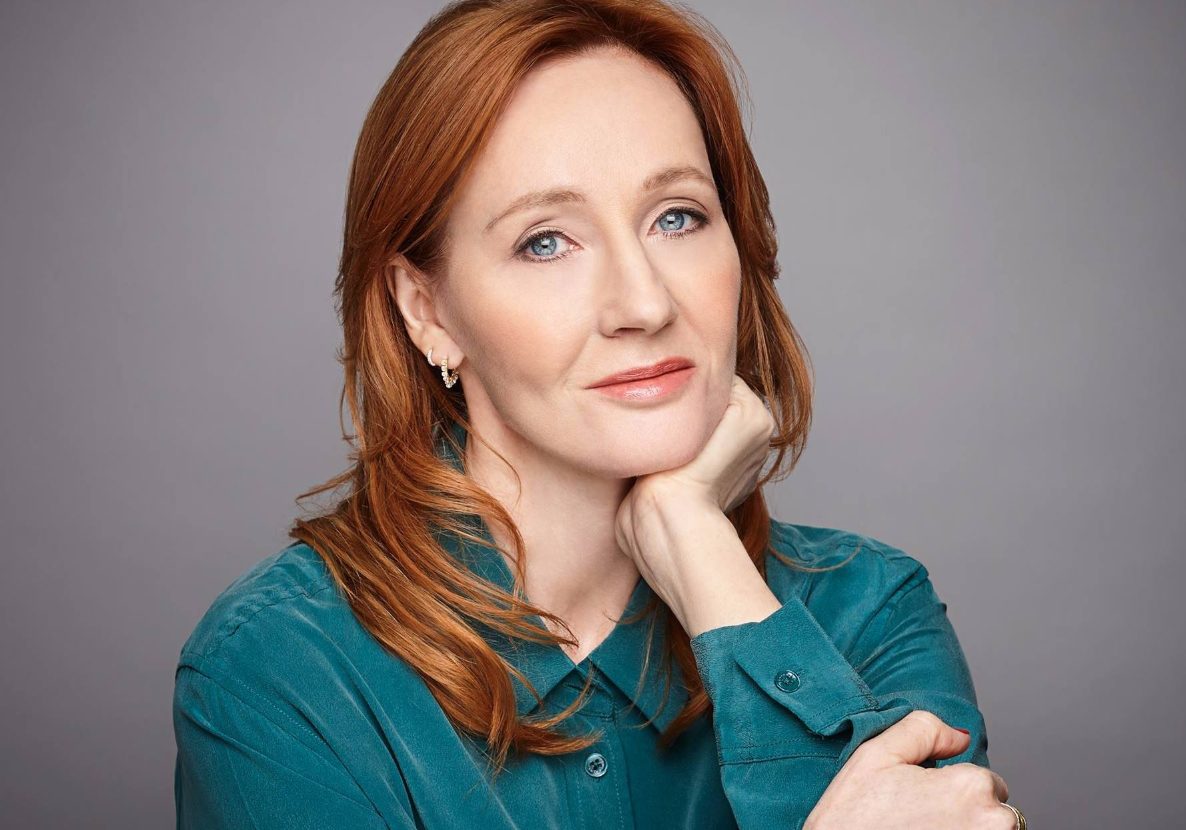 J.K. Rowling sort un livre pour enfant GRATUIT!