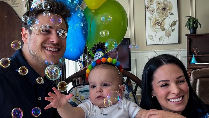 Andréanne et Carl d’OD célèbrent le 1er anniversaire du petit Chad!