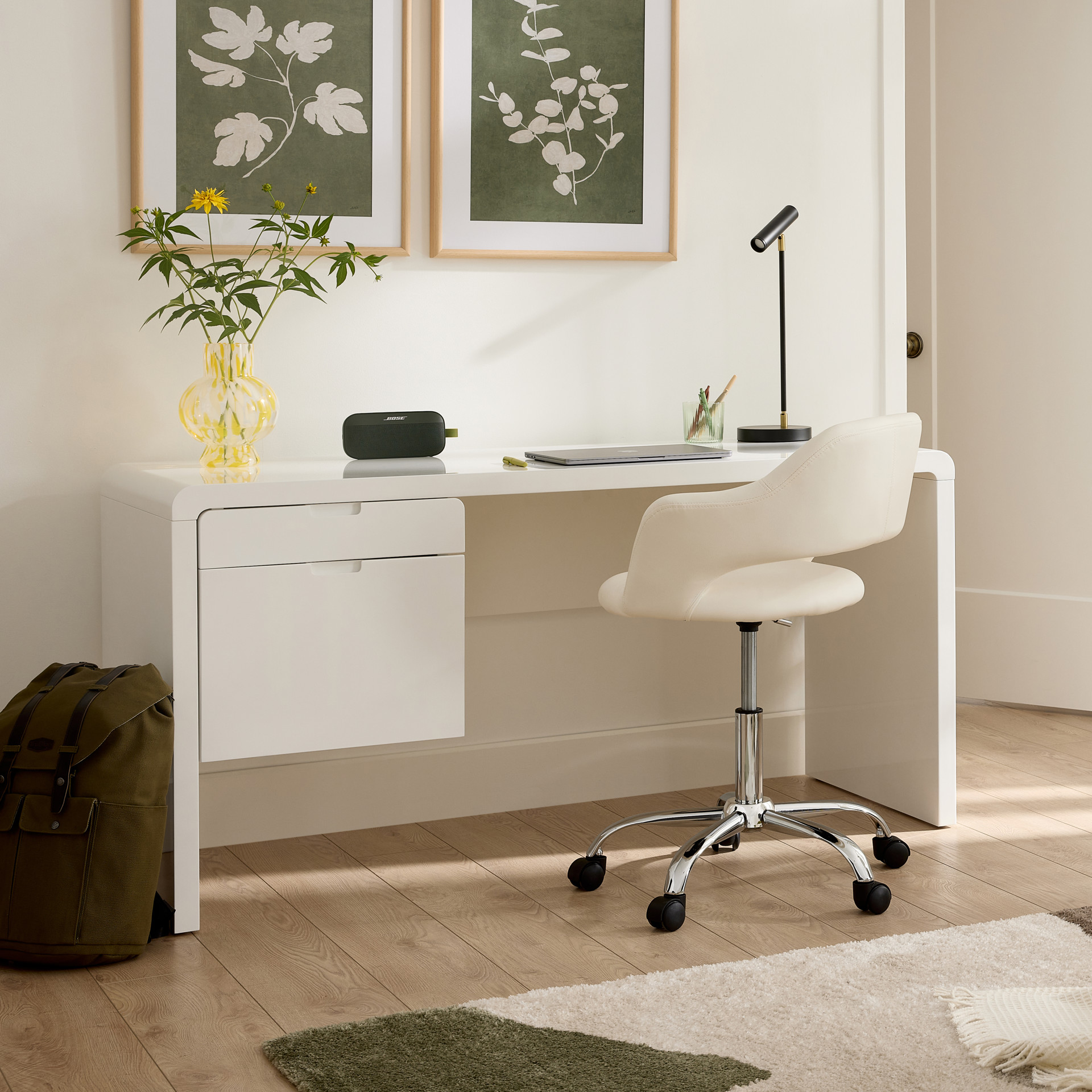 Bureau de travail Monarch Specialties