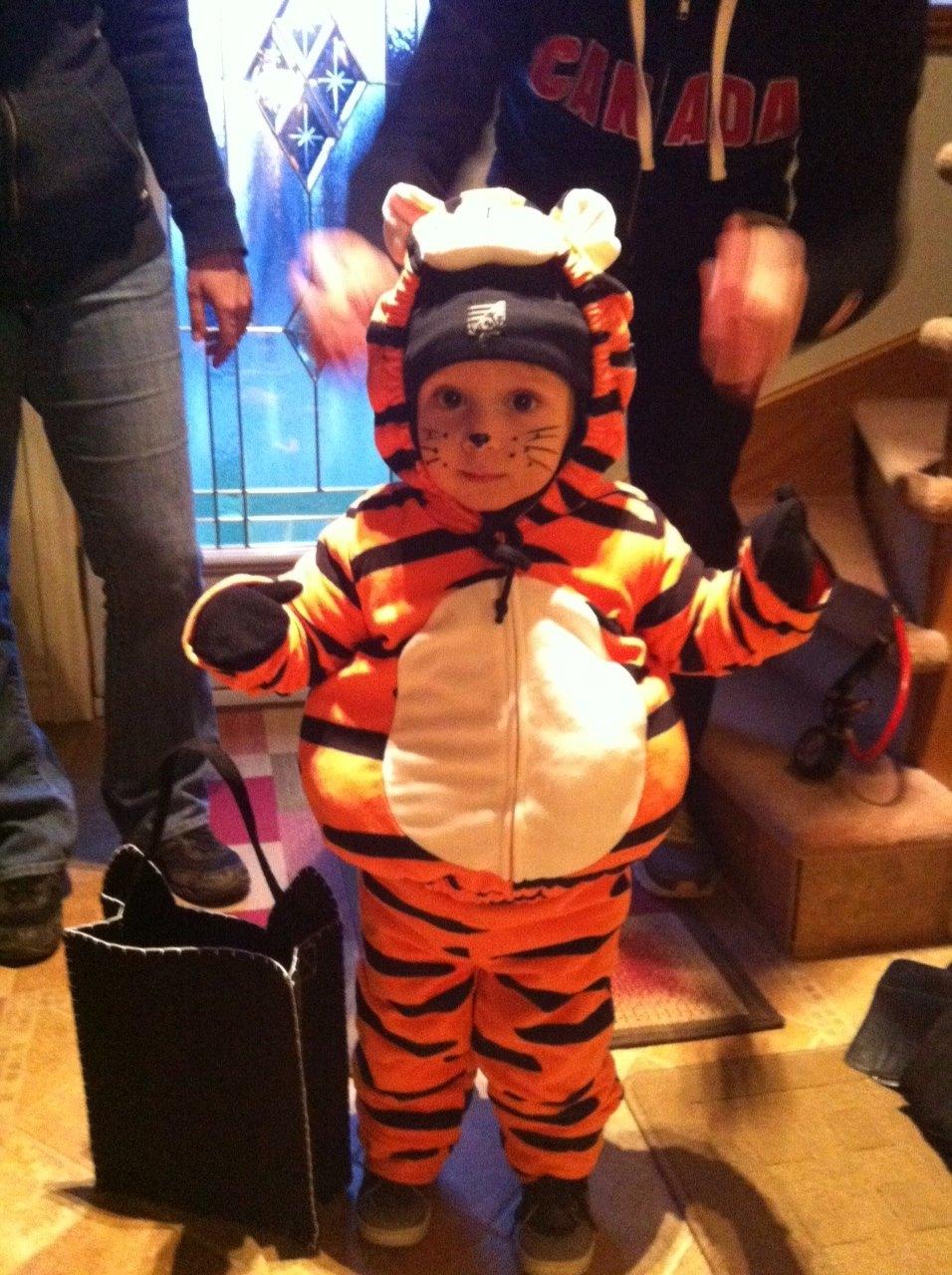 Une galerie photo des enfants des TPL Moms pour dire un adieu définitif à l'Halloween 2015!
