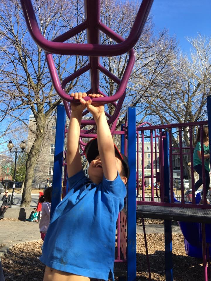 On s'exerce au parc!