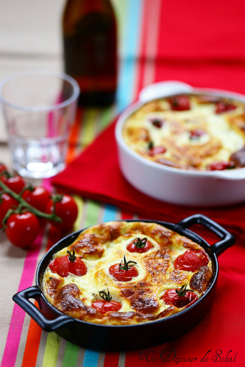 Clafoutis salé aux tomates cerise et au chèvre