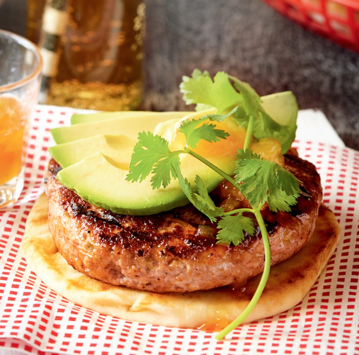 Burger au poulet tandoori