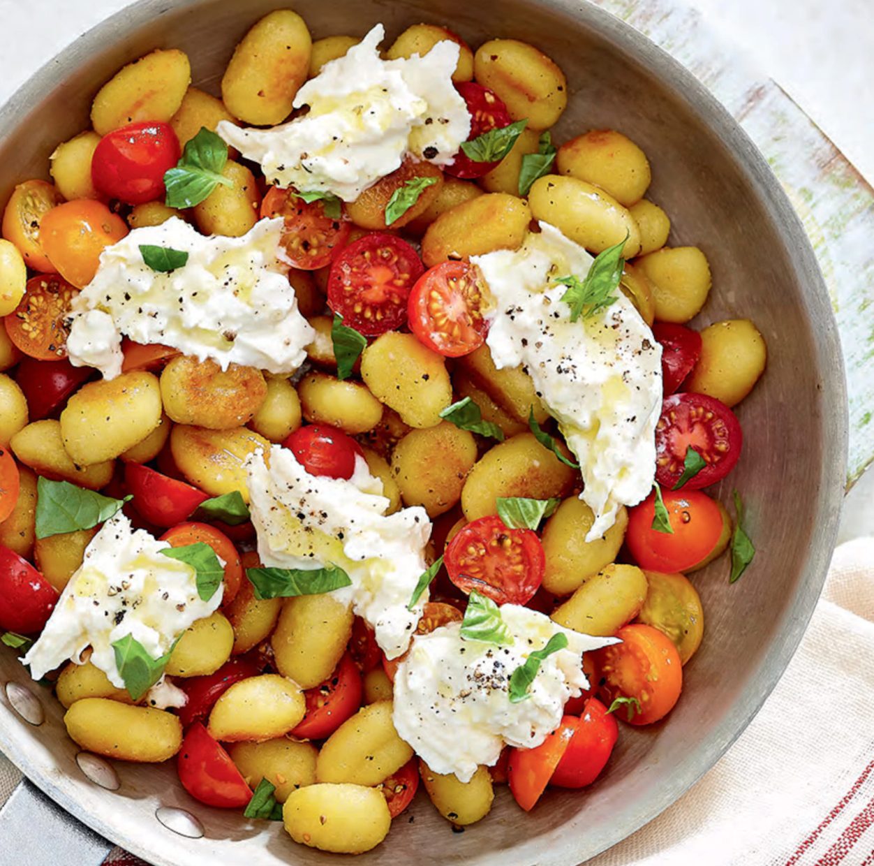 Gnocchis aux tomates cerises et à la burrata