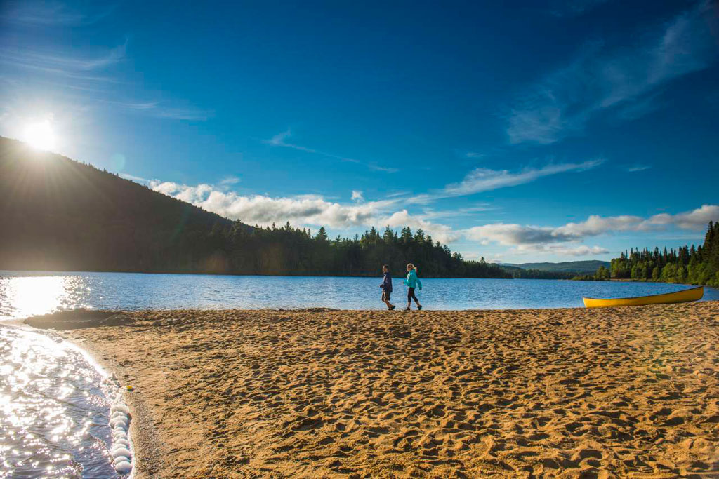 Plage de la Crémaillère au Parc national du Mont-Tremblant