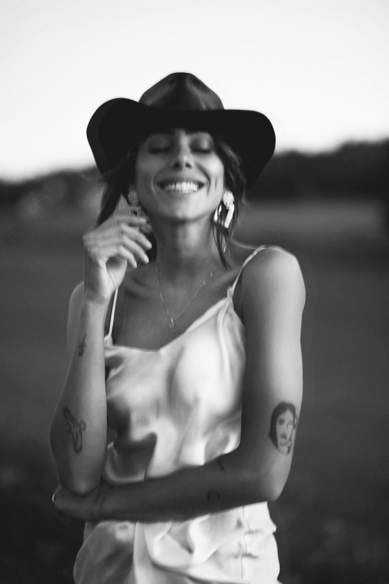 Jessica Metni et Hermust The Label