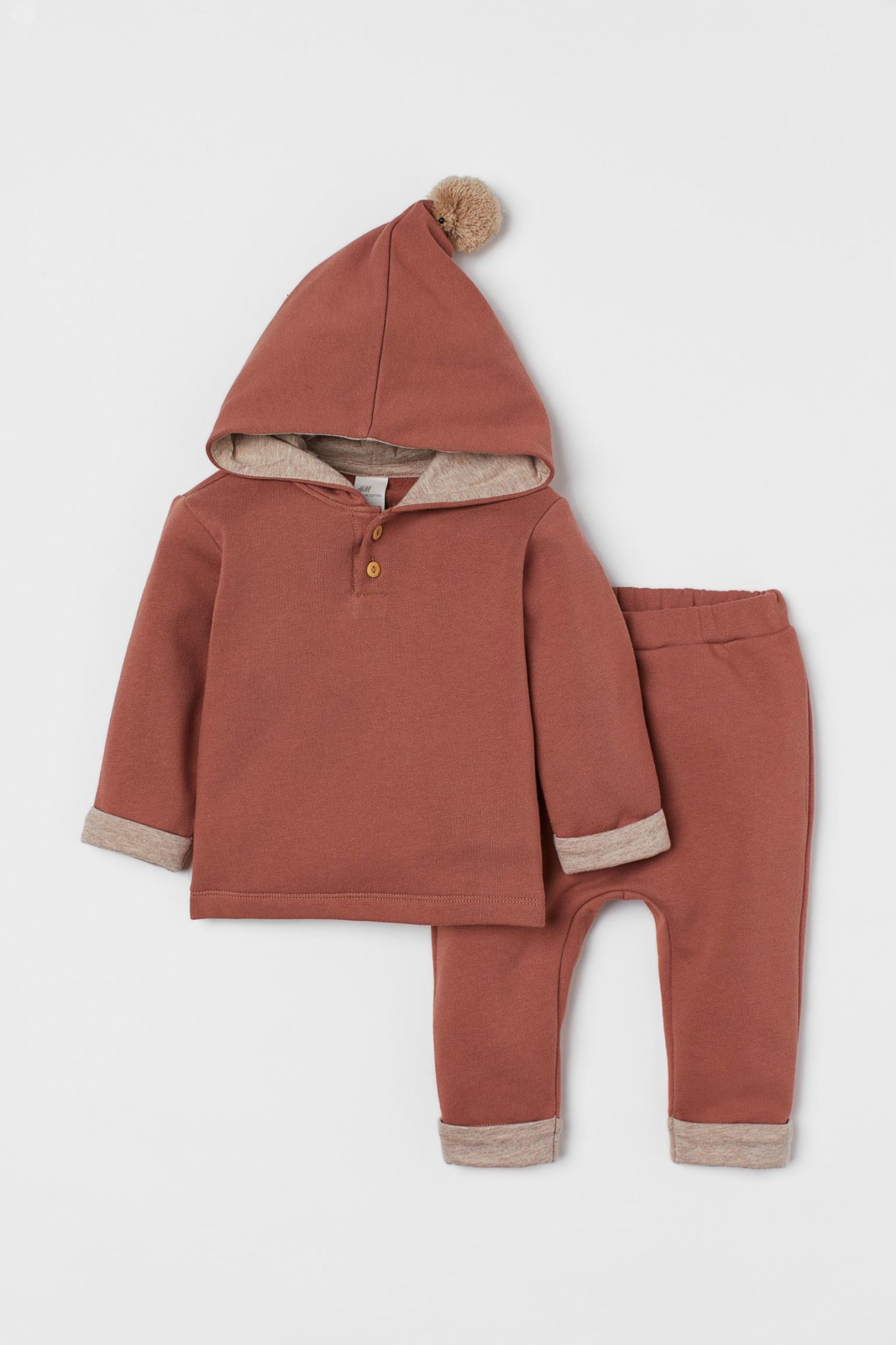 Chandail et pantalon