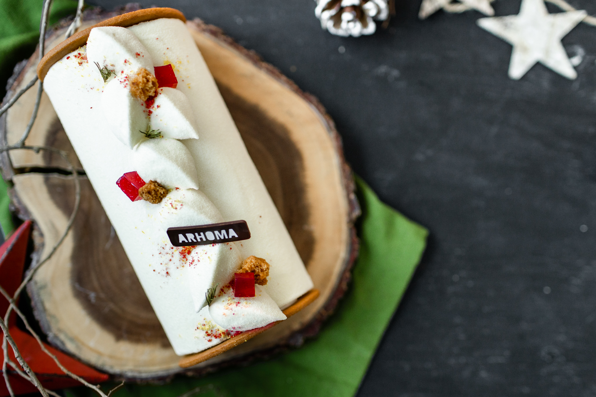 Bûche gadelle, citron & sapin