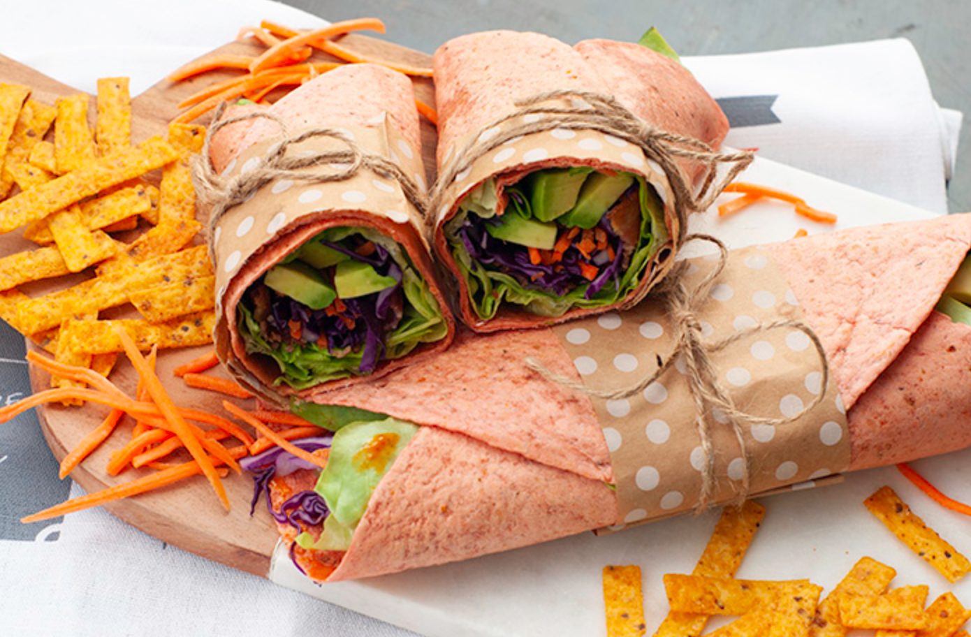 Wrap au bacon, chou et avocat