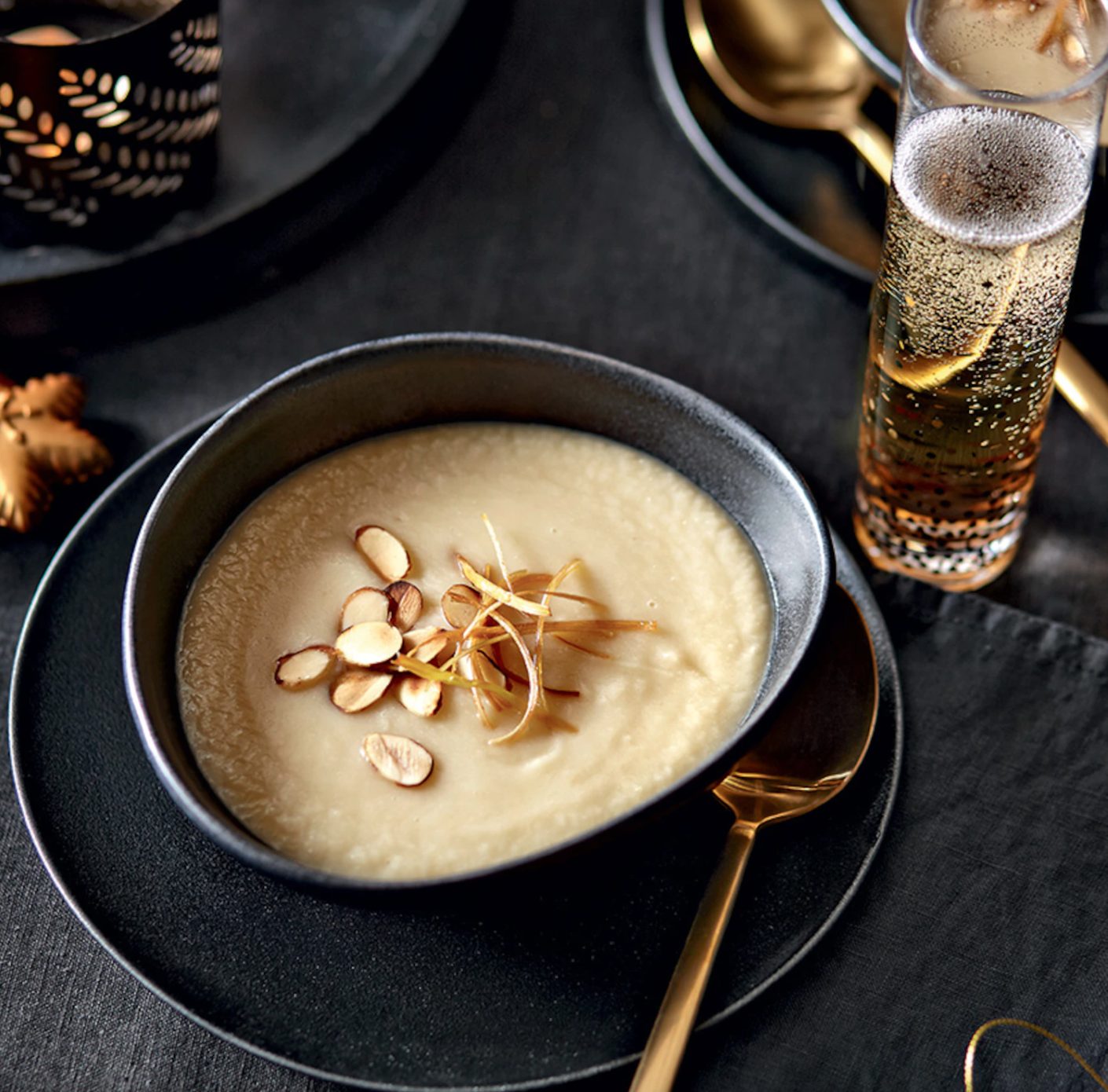 Potage topinambours et amandes