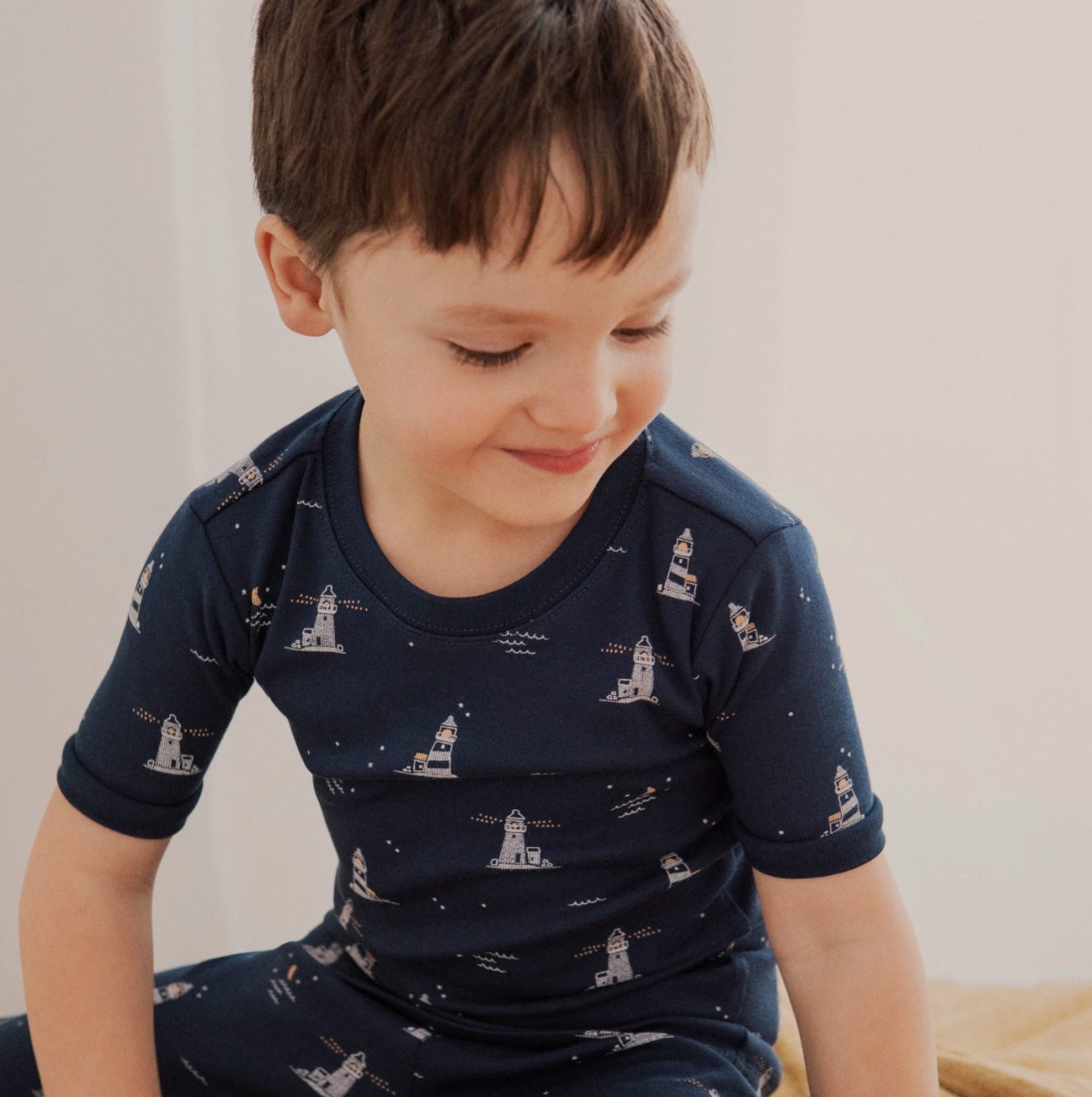 Ensemble pyjama ancre bleu à imprimé « phare de nuit »