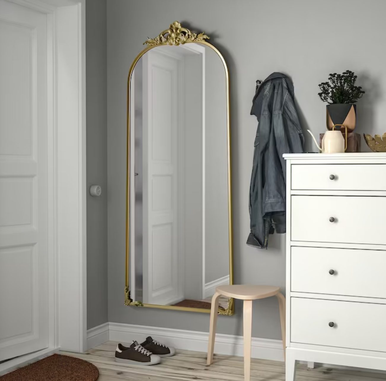 RÅMEBO, Miroir