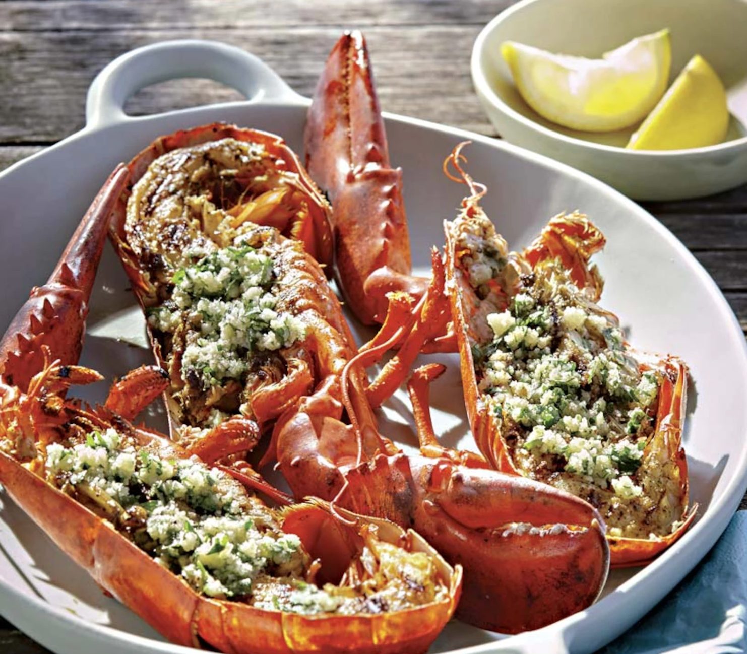 Homards grillés à l'ail et au parmesan