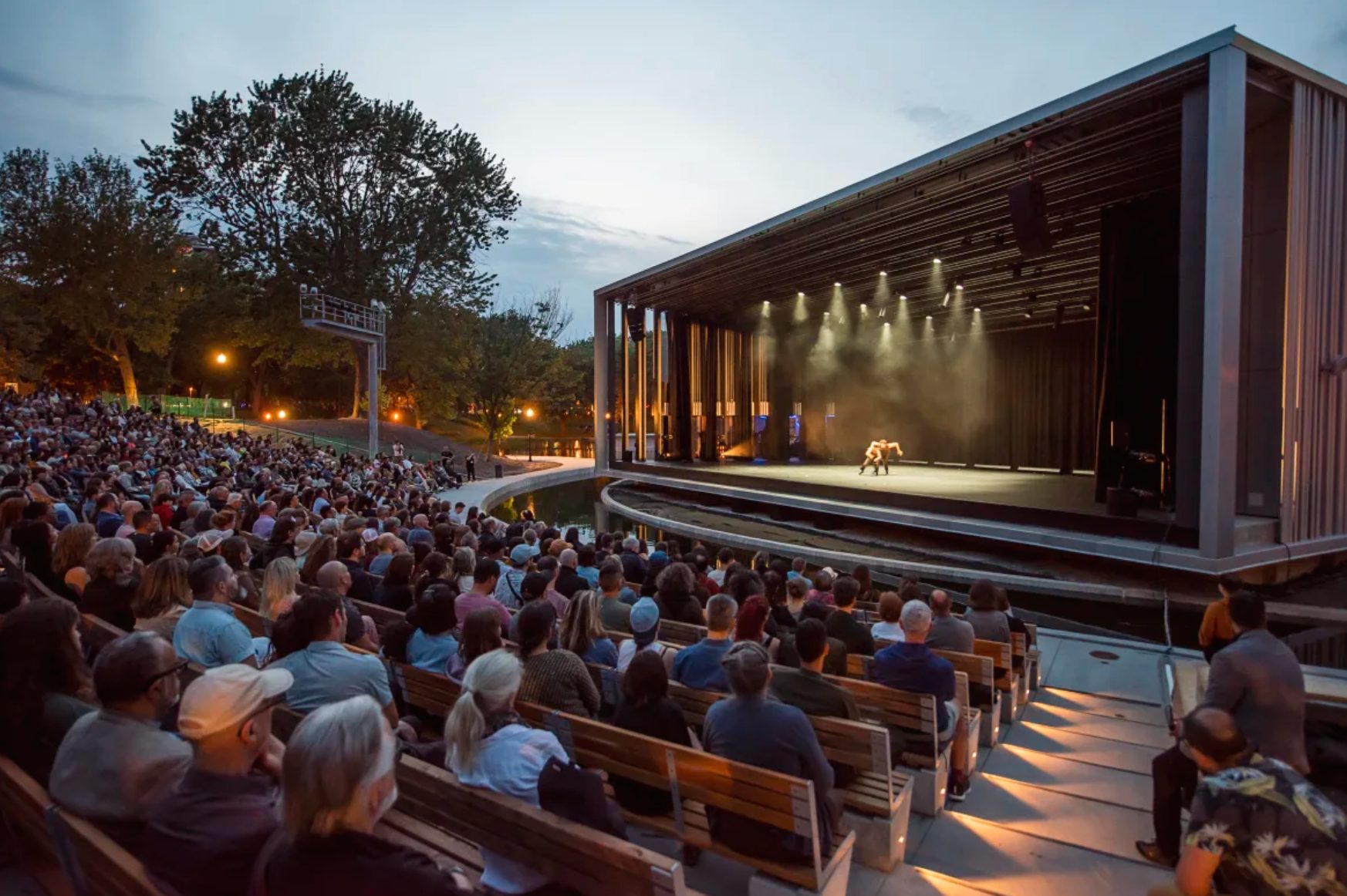 Assister à un spectacle au Théâtre de Verdure