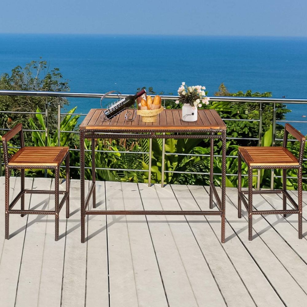 Ensemble bistro style bar