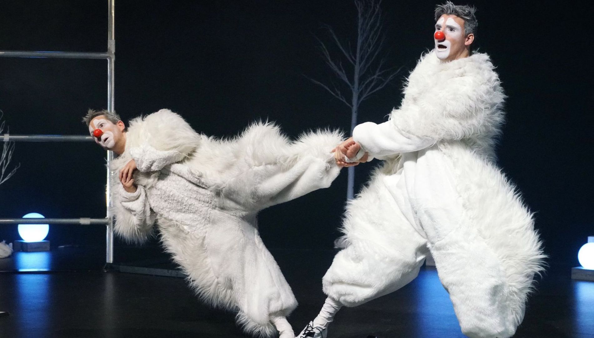 Spectacle Glob par Les FoutouKours