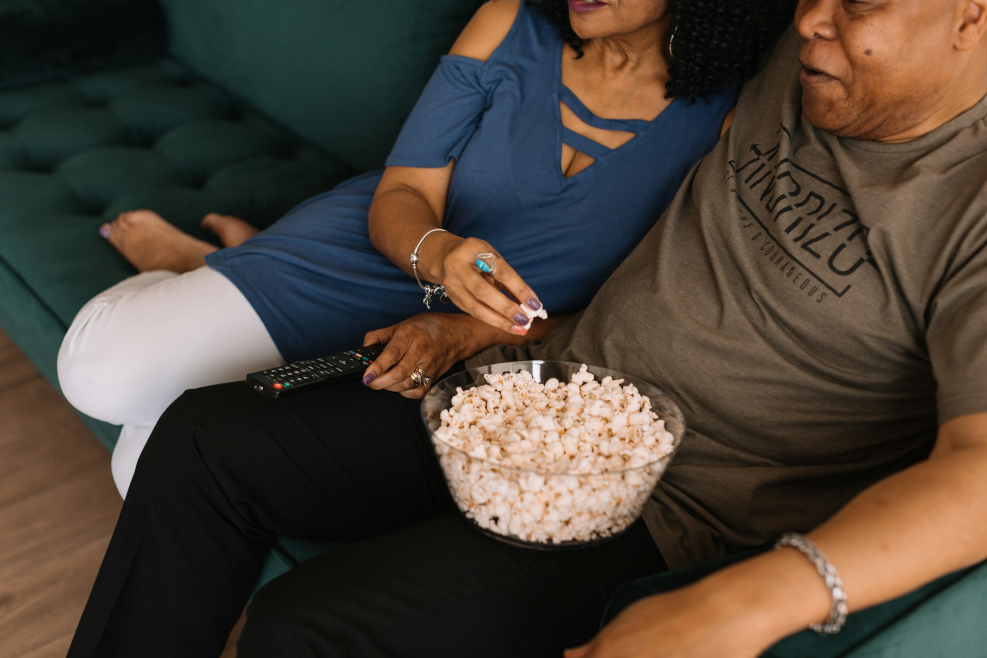 Au cours d'une soirée cinéma à la maison